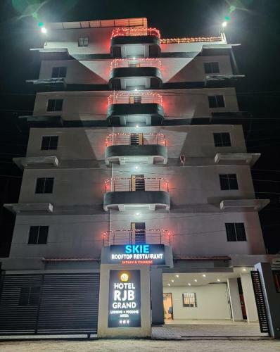 Hotel Rjb Grand