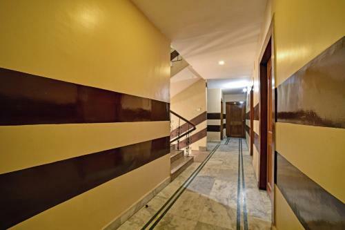 Oyo 4841 Hotel Abhishek Regency