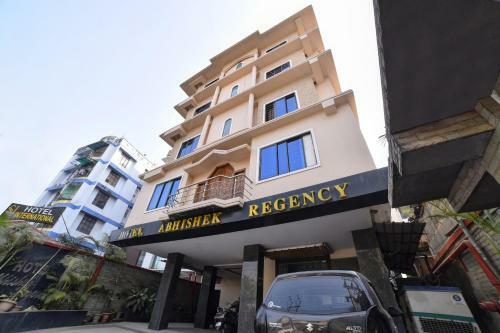 Oyo 4841 Hotel Abhishek Regency