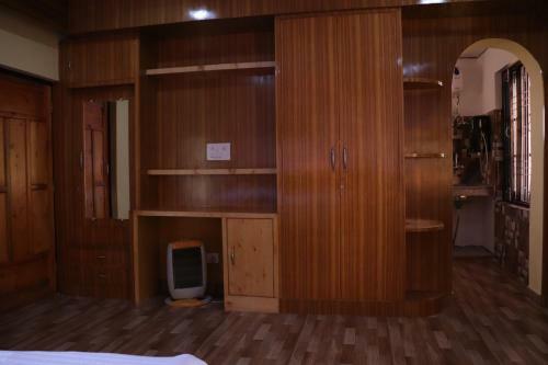 Bed & Breakfast Wood Forest Homestay