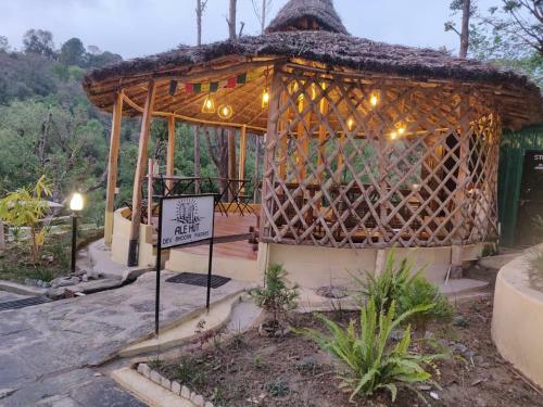Hotel Dev Bhoomi Farms & Cottages