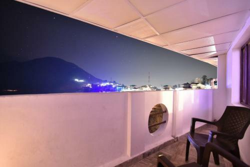 Hotel Dlx Stay In Naddi