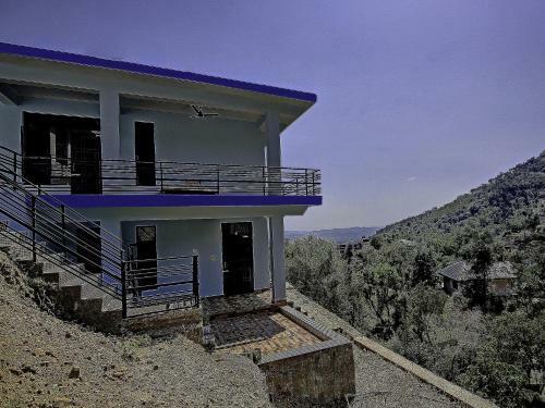 Hostal Oyo 78596 Ashok Homes