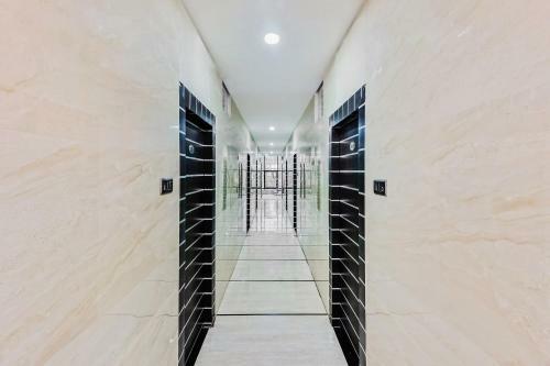 Hotel Oyo 29131 Rk Grand