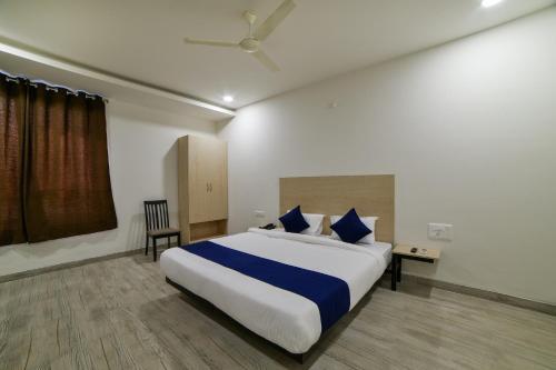 Hotel Silverkey Executive Stays 40736 Divine Babylon 2