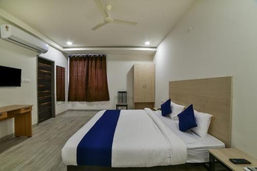 Hotel Silverkey Executive Stays 40736 Divine Babylon 2