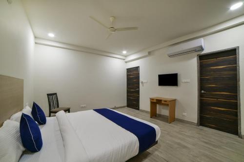Hotel Silverkey Executive Stays 40736 Divine Babylon 2
