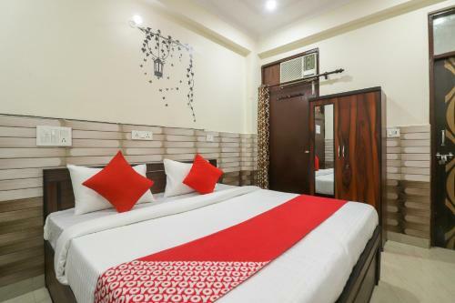 Oyo 64662 Hotel Baba Residency