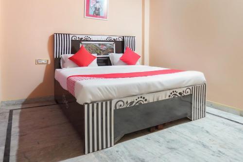 Hotel Oyo 66808 Ss Villa 2