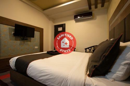Oyo 79355 Collection O Hotel Adona