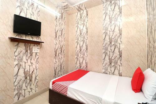 Oyo 28162 Hotel D.r. Plaza