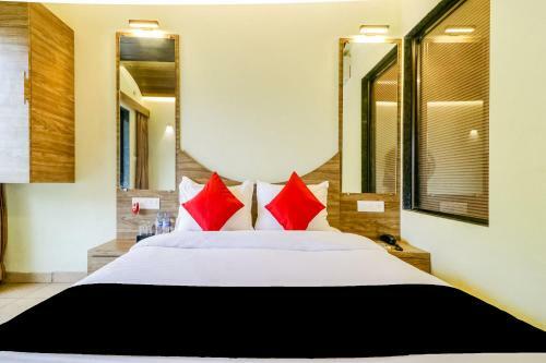 Hotel Capital O 47512 Eleven Petals Resort