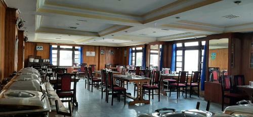 Hotel Summit Tashi Ghang Resort