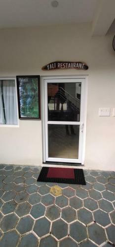 Hotel G G Resorts