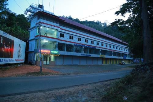 Hotel Kallarackal Residency