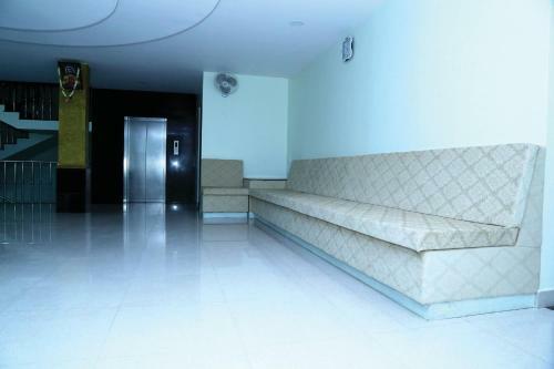 Hotel Kallarackal Residency