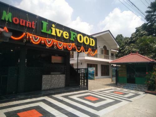 Hotel Spice Mount Heritage Resort