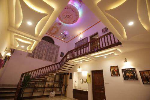 Hotel Spice Mount Heritage Resort