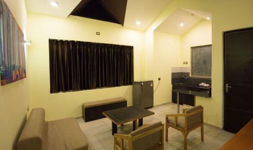 Hotel Luxury Resort In Marchula