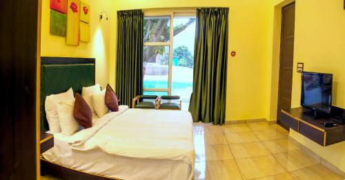 Hotel Luxury Resort In Marchula