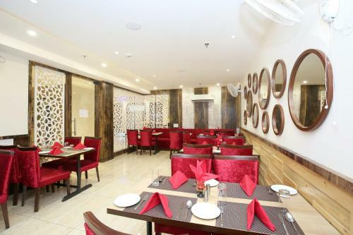 Hotel Capital O 14225 Bahl Regency