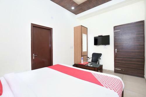 Oyo 15644 Hotel Karma
