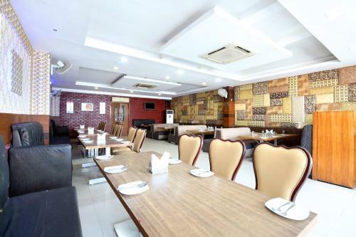 Hotel Oyo 18540 Black Diamond