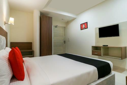 Capital O 71537 Hotel Athens