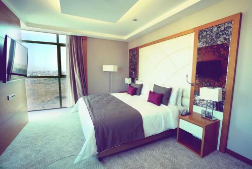 Hotel Ramada By Wyndham Erbil Gulan Street