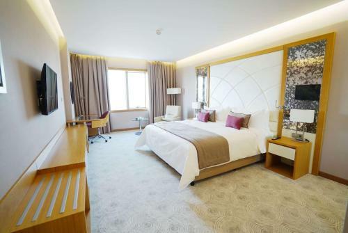 Hotel Ramada By Wyndham Erbil Gulan Street