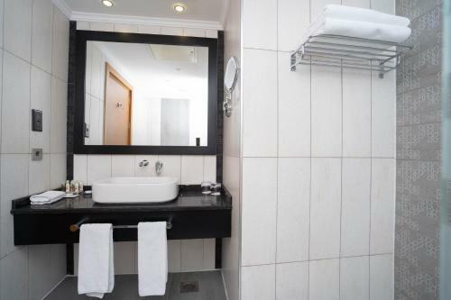 Hotel Ramada By Wyndham Erbil Gulan Street