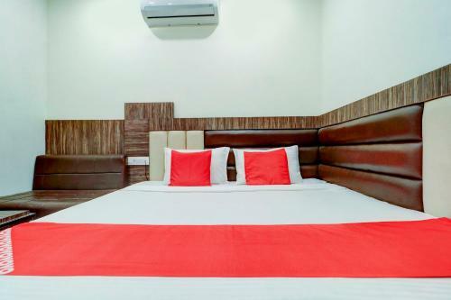 Oyo 77287 Hotel Magus