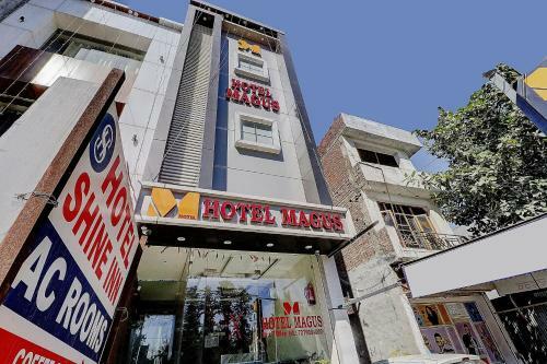 Oyo 77287 Hotel Magus