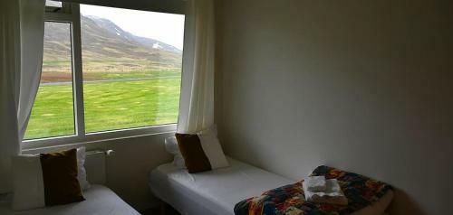 Kaffi Holar Cottages And Apartments