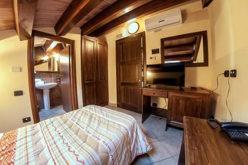 Hotel Capomulini 3 Stelle