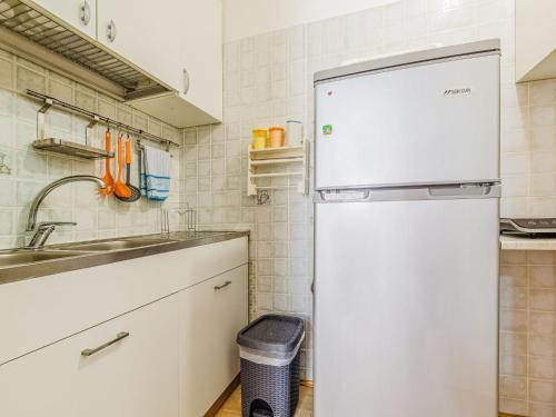 Exotic Holiday Home In Acicastello Near Sea