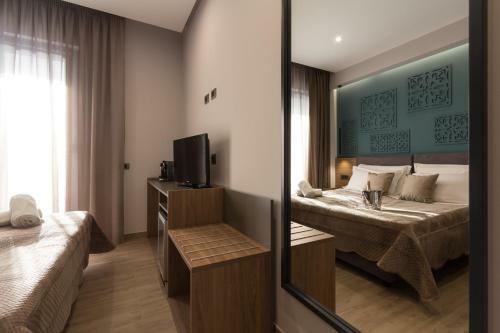 Hostal Giafra Luxury Rooms