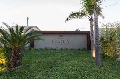 Hostal Giafra Luxury Rooms