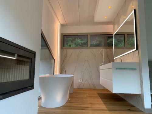 Bed & Breakfast La Forestale - La Suite Royale