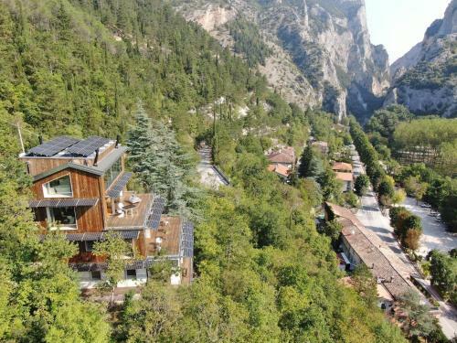 Bed & Breakfast La Forestale - La Suite Royale