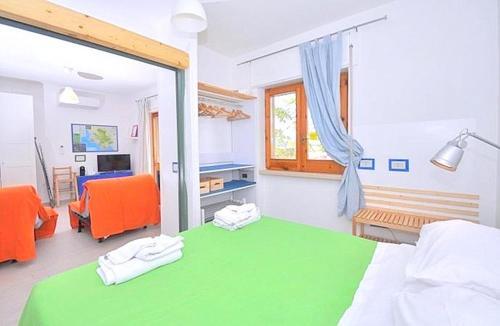 Agropoli Apartment Sleeps 4 With Air Con