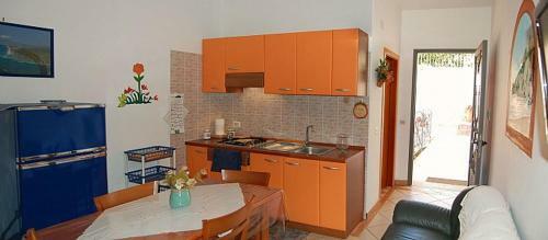 Agropoli Villa Sleeps 4 Air Con