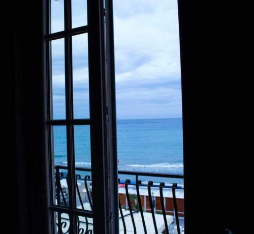 Apartamento Centralissimo Frontemare