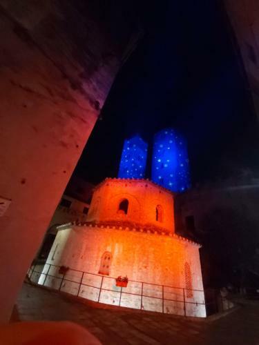 Hostal Ma� Albenga Suites