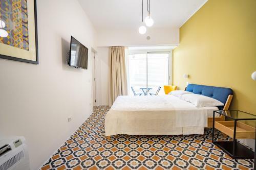 Bed & Breakfast Flower Home