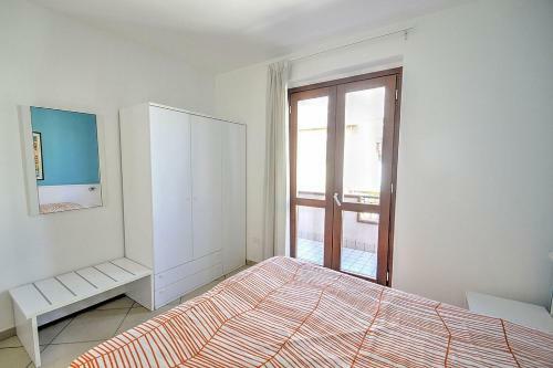 Agropoli Villa Sleeps 2 With Air Con
