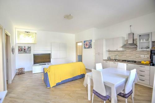 Agropoli Villa Sleeps 4 With Air Con