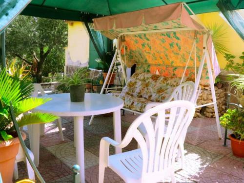 Villa Calvia Ad Alghero Nel Verde Della Campagna Per Max 10 Persone