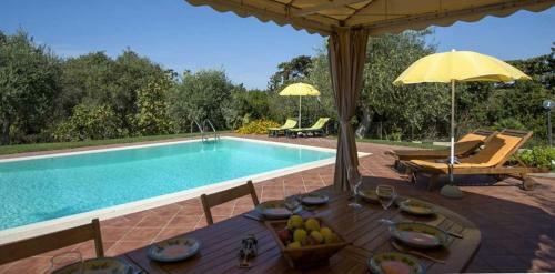 Alghero Villa Sleeps 4 Pool Air Con Wifi