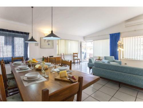 Alghero, Lighthouse Penthouse With Sea View And Beach Front